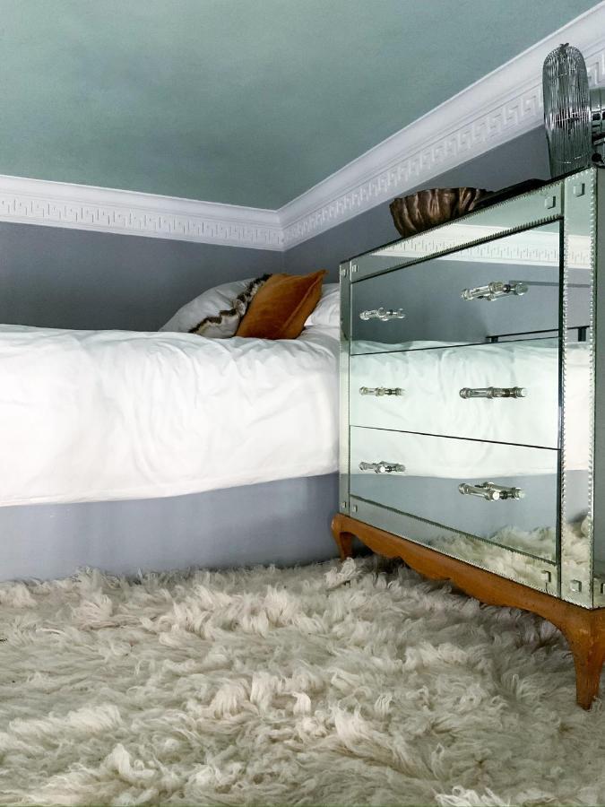 South Ken Designer Pad Apartment ลอนดอน ภายนอก รูปภาพ